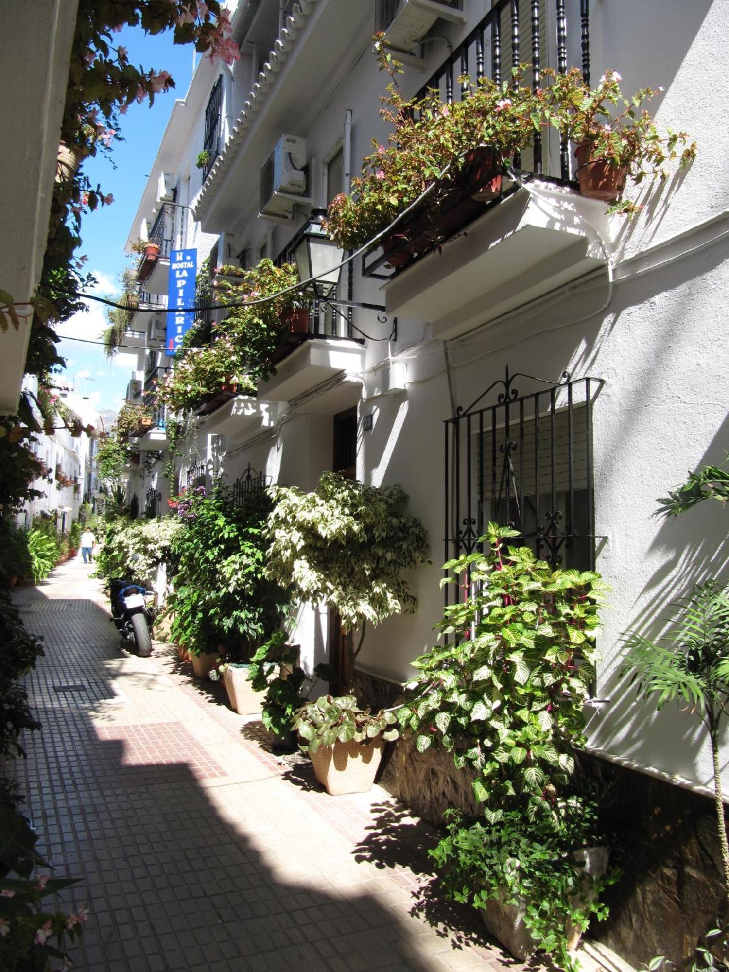 Hostal La Pilarica Marbella Eksteriør billede