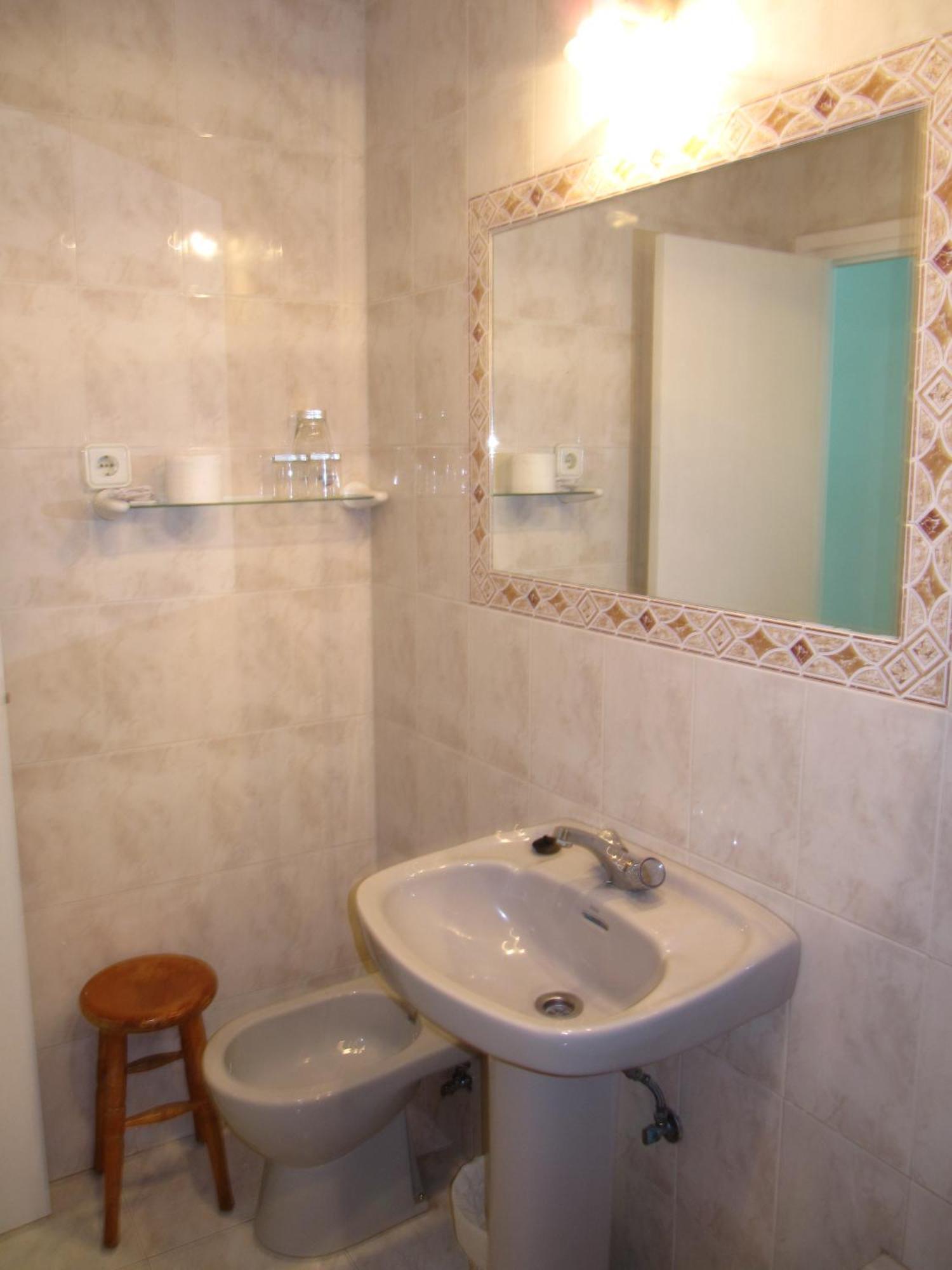 Hostal La Pilarica Marbella Værelse billede