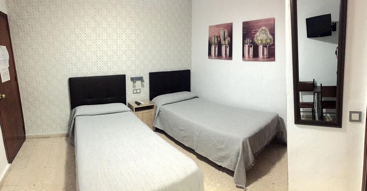 Hostal La Pilarica Marbella Eksteriør billede
