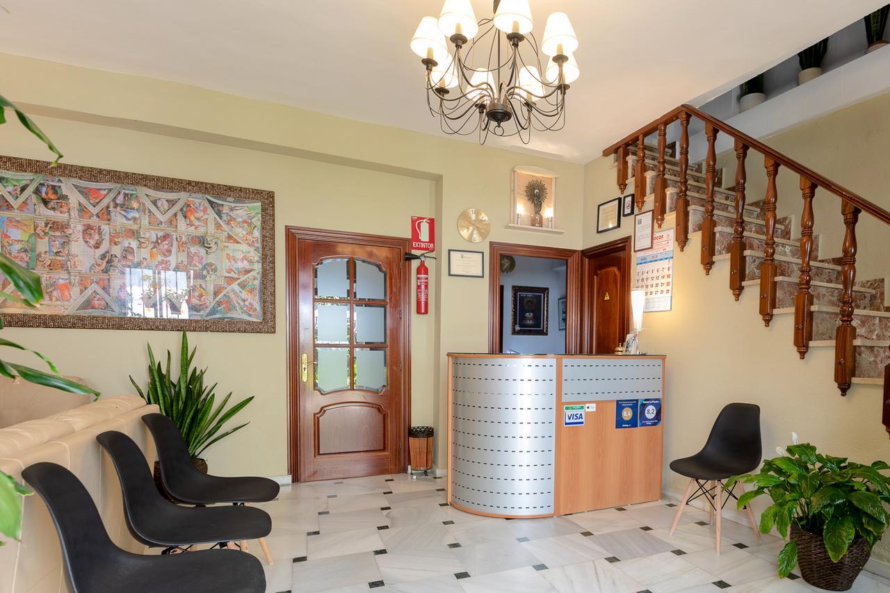 Hostal La Pilarica Marbella Eksteriør billede