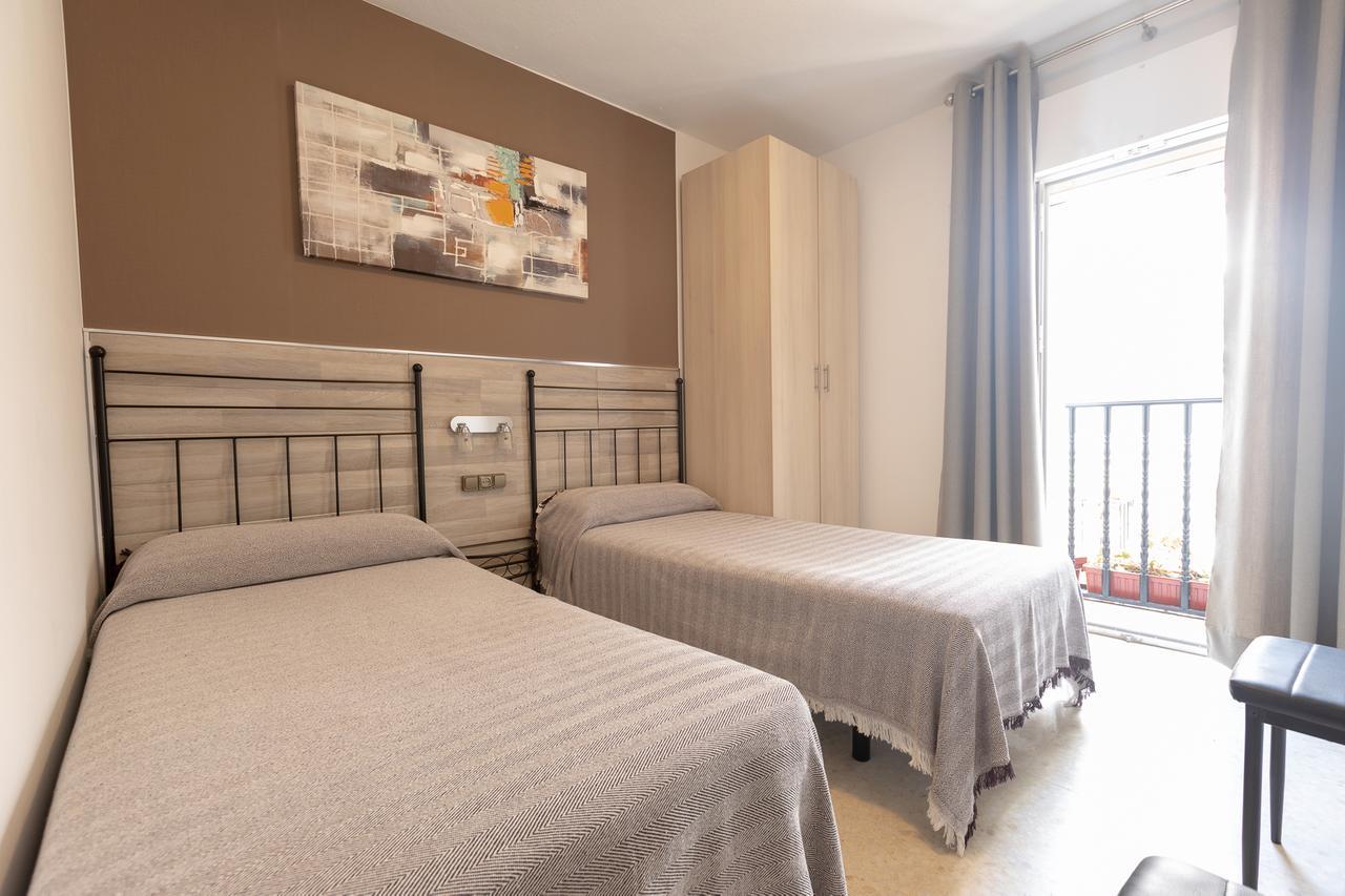 Hostal La Pilarica Marbella Eksteriør billede