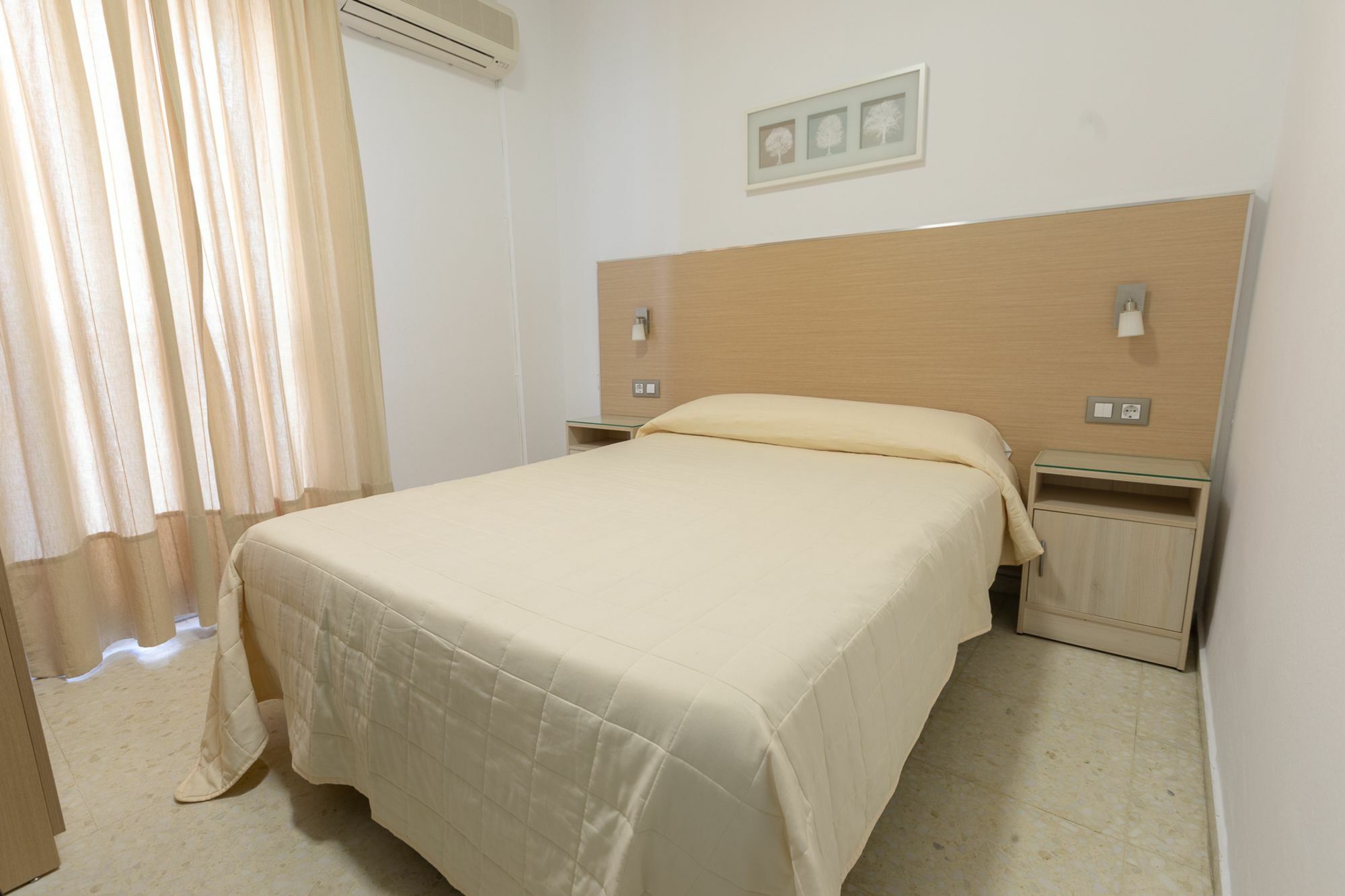 Hostal La Pilarica Marbella Eksteriør billede